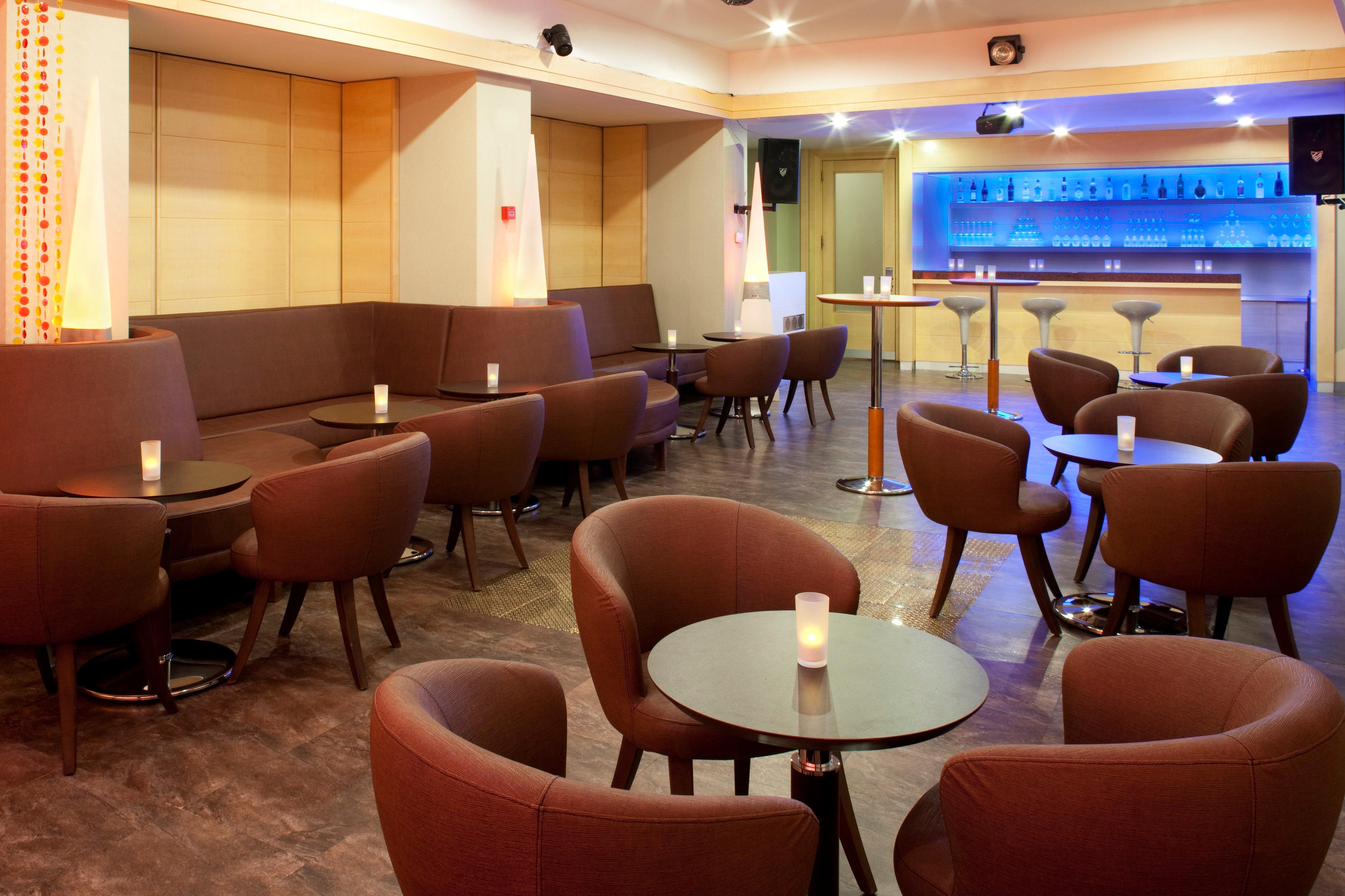 Holiday Inn Istanbul City By Ihg Exterior photo The bar at the 2008 Berlinale