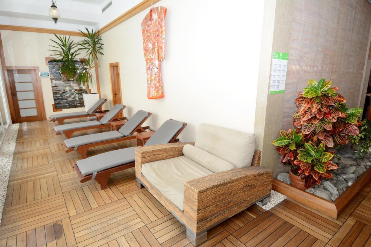 Holiday Inn Istanbul City By Ihg Exterior photo The spa at the Grand Hotel